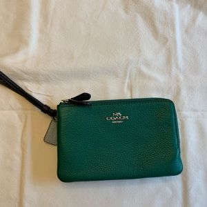 GUC Coach brand double zip wristlet